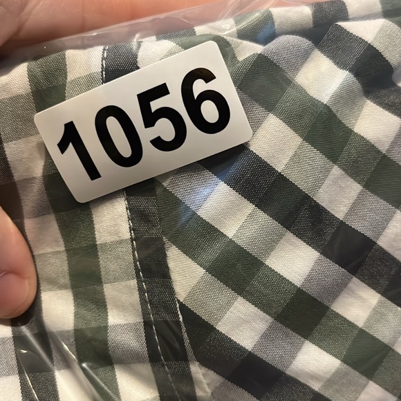 Nick Graham men’s plaid button down up shirt medium green black checkered nice! - Picture 13 of 13